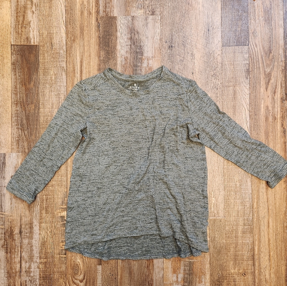 3/4 sleeve Athleta top